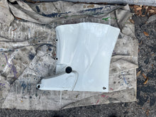 Cargar imagen en el visor de la galería, 150 175 135 HP Mercury Verado 896054T01 chap port rear cowl 896055T01 starboard Four Stroke
