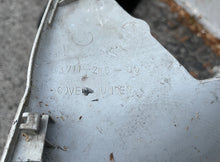 Charger l'image dans la galerie, BF 115 130 hp Honda 63711-zw5-000 lower cowl apron super# 63711-ZW5-010ZA