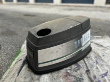 Cargar imagen en el visor de la galería, 40 HP Yamaha top cowl 6H4-42610-U1-EK 6H4-42610 - 1989 - 1994 Old style engine cover, two stroke 50 HP