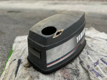Cargar imagen en el visor de la galería, 40 HP Yamaha top cowl 6H4-42610-U1-EK 6H4-42610 - 1989 - 1994 Old style engine cover, two stroke 50 HP