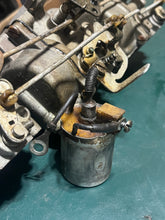 Cargar imagen en el visor de la galería, sold july2026—-70 hp Johnson Evinrude 313355 d2 d1 CARBURETOR w linkages, choke solenoid &amp; plunger TWO STROKE oem 0393546 039
