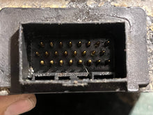 Load image into Gallery viewer, 225 250 hp Mercury EFI ECU control unit 8257542 oem 825754 2 TWO STROKE 3 Liter Replaced by -830046 2
