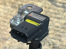 Cargar imagen en el visor de la galería, DF 40 hp Suzuki 18590-80C40 Map Sensor, hose and Oil Pressure Switch 37820-99E01 50 60 70 hp compatible 1999-2012
