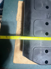 Charger l'image dans la galerie, 150 - 225 hp Yamaha 64D-14440-00-00 INTAKE SILENCER ASSY 1996-2009 two stroke vmax
