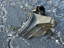 Charger l'image dans la galerie, f 9.9 hp Yamaha ELECTRIC START CONVERSION PARTS bundle four stroke 6G8-85550-01-00 ROTOR flywheel, 6G8-85550-11-00, 6G8-81960

