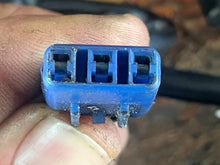 Load image into Gallery viewer, BF 200 225 hp Honda TRIM ANGLE SENSOR 35660-ZY3-003 four stroke 2002-up, some compatibility 175 250 hp
