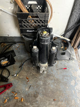Load image into Gallery viewer, sold local mar3-2026——350 hp Mercury Verado POWER TRIM ASSEMBLY 8M0118297 four stroke
