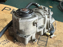 Cargar imagen en el visor de la galería, 200 225 250 hp DFI Mercury 828123T32 COMPRESSOR ASSEMBLY Air, 13536A14 Temperature Sensor Fuel Management 2002-2006 two strok
