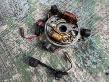 Load image into Gallery viewer, DT 25 30 hp Suzuki pulser coils Timing Base 32101-95D30 Two Stroke 1994-2000 mostly for C model engines
