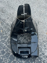 Cargar imagen en el visor de la galería, DF 140 115 100 90 hp Suzuki 61810-90J01-0EP SIDE COVER STBD PORT 61820-90J01-0EP four stroke 2001-2010
