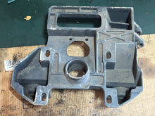 Load image into Gallery viewer, OMC 912537 Cobra Inner Transom Mount Plate 984757 2.3 3.0 4.3 5.0 5.7 5.8 7.5 Liter w/ Mounts
