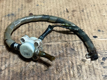 Charger l'image dans la galerie, DT 140 115 hp Suzuki 16250-94710 OIL SENSOR 1987-1990 two stroke
