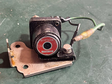 Charger l'image dans la galerie, 40 50 hp Nissan Tohatsu STARTER SOLENOID relay 34676-0400M PLATE 3C871-0350M Two Stroke 2002 many HPs
