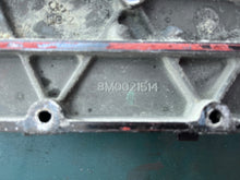 Cargar imagen en el visor de la galería, 40 50 60 HP Mercury 893692T02 Exhaust Cover EFI 8M0021514 2001-08 4 cylinder Four Stroke
