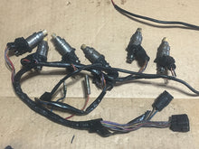 Cargar imagen en el visor de la galería, 250 225 200 150 HP Yamaha OX66 FUEL INJECTORS (6) 65L-13761-00-00 INJECTOR HARNESS 65L-8259N-20-00 two stroke 1997-2004
