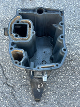 Charger l'image dans la galerie, DF 140 115 100 90 hp Suzuki 11501-90J04-0EP OIL PAN 20” DRIVE SHAFT HOUSING 52111-90J12-0EP 2002-2014
