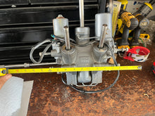 Load image into Gallery viewer, 85 90 75 hp Yamaha POWER TRIM &amp; TILT ASSY 6H1-43800-13-4D 6H1-13 two stroke 1994-1996 some 70 60 compatibility
