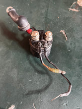 Load image into Gallery viewer, Hitachi A104-129 RELAY 12 volt Solenoid 6G1-81940-00-00 825096T01 two stroke
