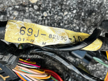 Charger l'image dans la galerie, PARTS f 225 200 hp Yamaha engine WIRE HARNESS 69J-8259N-10-00  69J-8259N-00-00 four stroke 2002
