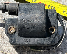 Load image into Gallery viewer, Yamaha OEM Ignition coil 6E5-85570-11-00 cm61-26 two stroke 8” boot cable
