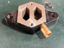 Cargar imagen en el visor de la galería, Mercruiser AIR VALVE PLATE 862997A1 862997 Volvo Penta sterndrive OMC
