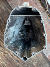 Charger l'image dans la galerie, BF 90 75 hp Honda EXTENSION CASE 40201-ZW1-020ZA four stroke 1998 compatible 115 130 hp
