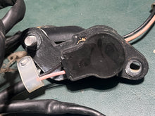 Cargar imagen en el visor de la galería, MFS 50 hp Tohatsu 3Z4725740 TRIM SENSOR four stroke 2011-2021 40 60 compatible
