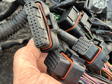 Charger l'image dans la galerie, f 350 300 hp Yamaha 6AW-82590-01-00 WIRE HARNESS ASSY four stroke 2008-2009
