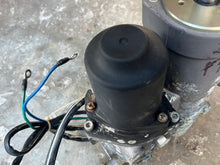 Charger l'image dans la galerie, vf 90 75 hp Yamaha POWER TRIM &amp; TILT 6FP-43800-00-00 LOWER MOUNT PIN 6EK-43818-00-00 four stroke 2016-2022
