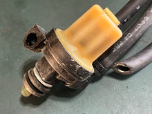 Load image into Gallery viewer, 60 50 40 30 hp Mercury EFI Mercury 881862T FUEL PUMP, 879884T Fuel Filter, 826273 cowl BOOT, 816856A4 CONNECTOR four stroke
