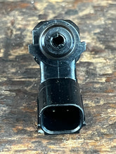 Load image into Gallery viewer, MFS 50 40 hp Tohatsu FUEL INJECTOR 3KY103000 keihin FE15 N3J FOUR STROKE 2014-2022 some 60 hp
