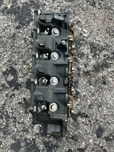 Charger l'image dans la galerie, f 60 50 hp Yamaha CYLINDER HEAD 6C5-11111-20-9S 6c5-00 four stroke 2013-2025
