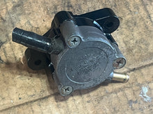 Cargar imagen en el visor de la galería, vf 90 75 hp Yamaha 6FP-24410-00-00 FUEL PUMP 2016-2022 four stroke
