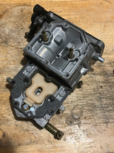 Cargar imagen en el visor de la galería, 200 175 150 hp Mercury CARBURETOR SET WMH-16 top 3308-9672A44 3311-818650A4 818650A52, center 3308-9672A45 818650A5 818650A53
