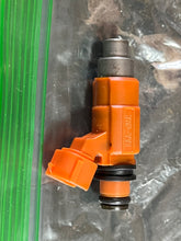 Cargar imagen en el visor de la galería, 4 tested for customer sep2025——-DF 115 140 hp Suzuki FUEL INJECTOR genuine 15710-65D00 Four Stroke 2002-2012 some compatibili
