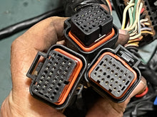 Cargar imagen en el visor de la galería, 150 175 200 hp Yamaha 68F-82590-20-00 WIRE HARNESS ASSY two stroke HPDI 68f-20
