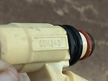 Cargar imagen en el visor de la galería, f 225 200 hp Yamaha FUEL INJECTOR CDH240 69J-13761-00-00 four stroke 2002-2010 TESTED
