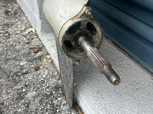 Cargar imagen en el visor de la galería, BF 90 75 hp Honda lower unit 20” 41100-ZW1-003ZA four stroke 1997 pressure-tested
