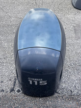 Cargar imagen en el visor de la galería, f 115 hp Yamaha TOP COWLING 68V-42610-10-8D four stroke 2002-2011 68V-42610-14-00 68V-42610-13-00 68V-42610-12-00 68V-42610-1
