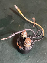 Charger l'image dans la galerie, Hitachi MS5C-351 RELAY 12 volt SOLENOID two stroke outboard
