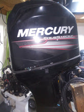 Cargar imagen en el visor de la galería, 115 hp Mercury four stroke 25 inch outboard
