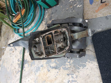 Charger l'image dans la galerie, 60 70 yamaha two stroke midsection 84-93
