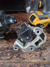 Charger l'image dans la galerie, Mercruiser 4.3, 5.0, 5.7, 7.4, 8.1 starter, throttle position sensor
