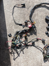 Cargar imagen en el visor de la galería, 225 250 yamaha 76 degree VX 1994-1995 engine wiring harness
