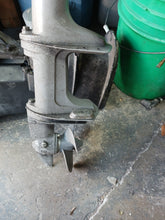 Cargar imagen en el visor de la galería, BF 2 hp honda four stroke outboard parts motor-lower unit, prop, recoil
