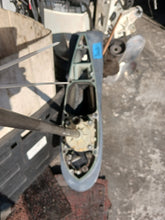 Cargar imagen en el visor de la galería, F150 200 4 cylinder  yamaha 25 inch lower unit resealed serviced
