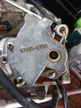 Cargar imagen en el visor de la galería, DT 150 175 200 hp suzuki throttle valve switch assy 37810-87D13

