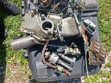 Cargar imagen en el visor de la galería, DT 40 suzuki starter, gearcase,oil tank,oil pump,drag link
