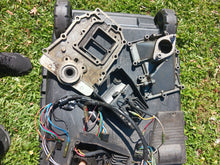 Cargar imagen en el visor de la galería, DT 40 suzuki starter, gearcase,oil tank,oil pump,drag link
