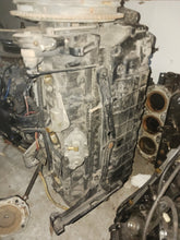 Charger l'image dans la galerie, Mercury Mariner Tower of Power   powerhead, lower unit, trim, top cowl

